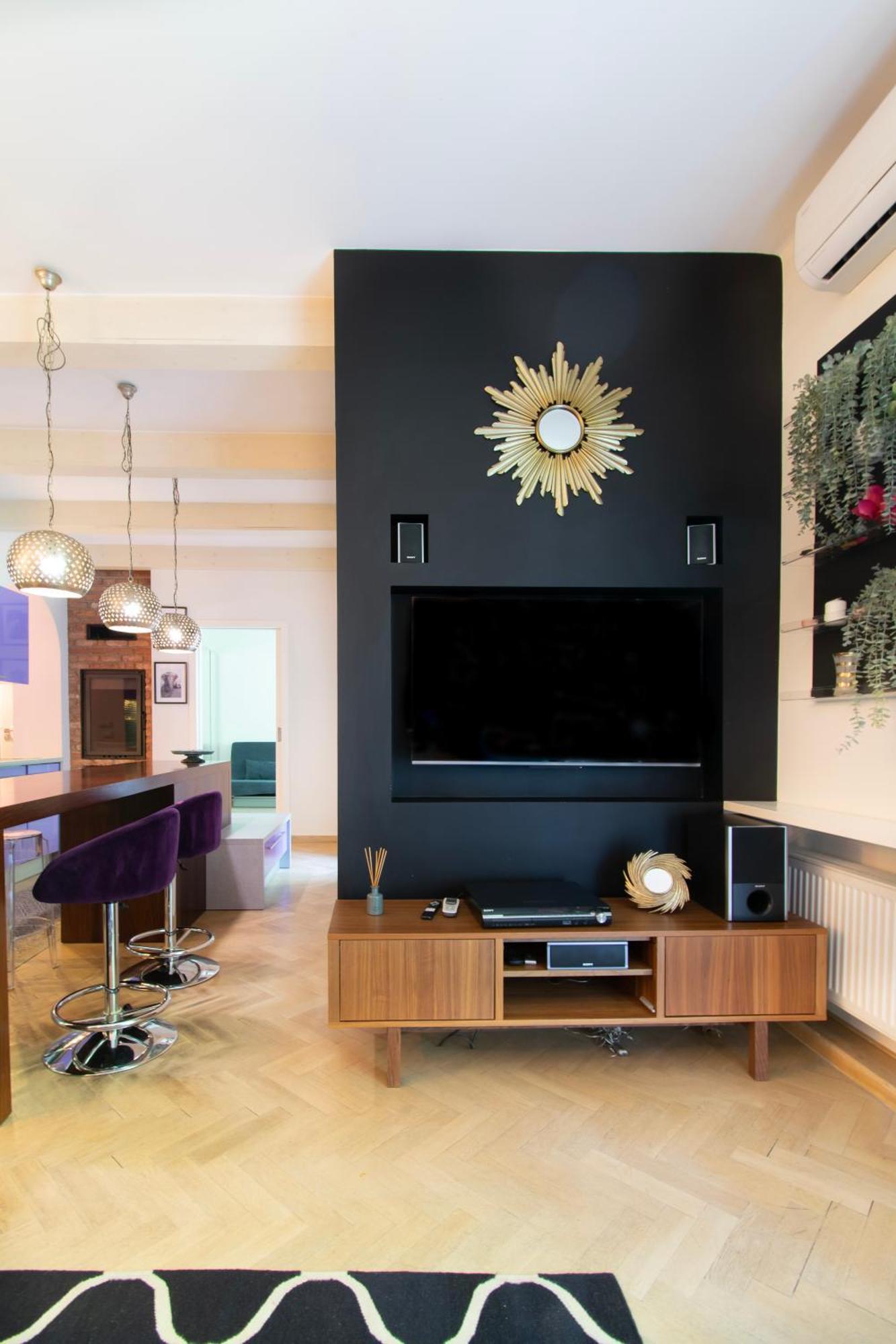 Spacious 3Br Apartment With Ac In Living Room, 2 Balconies Краков Экстерьер фото