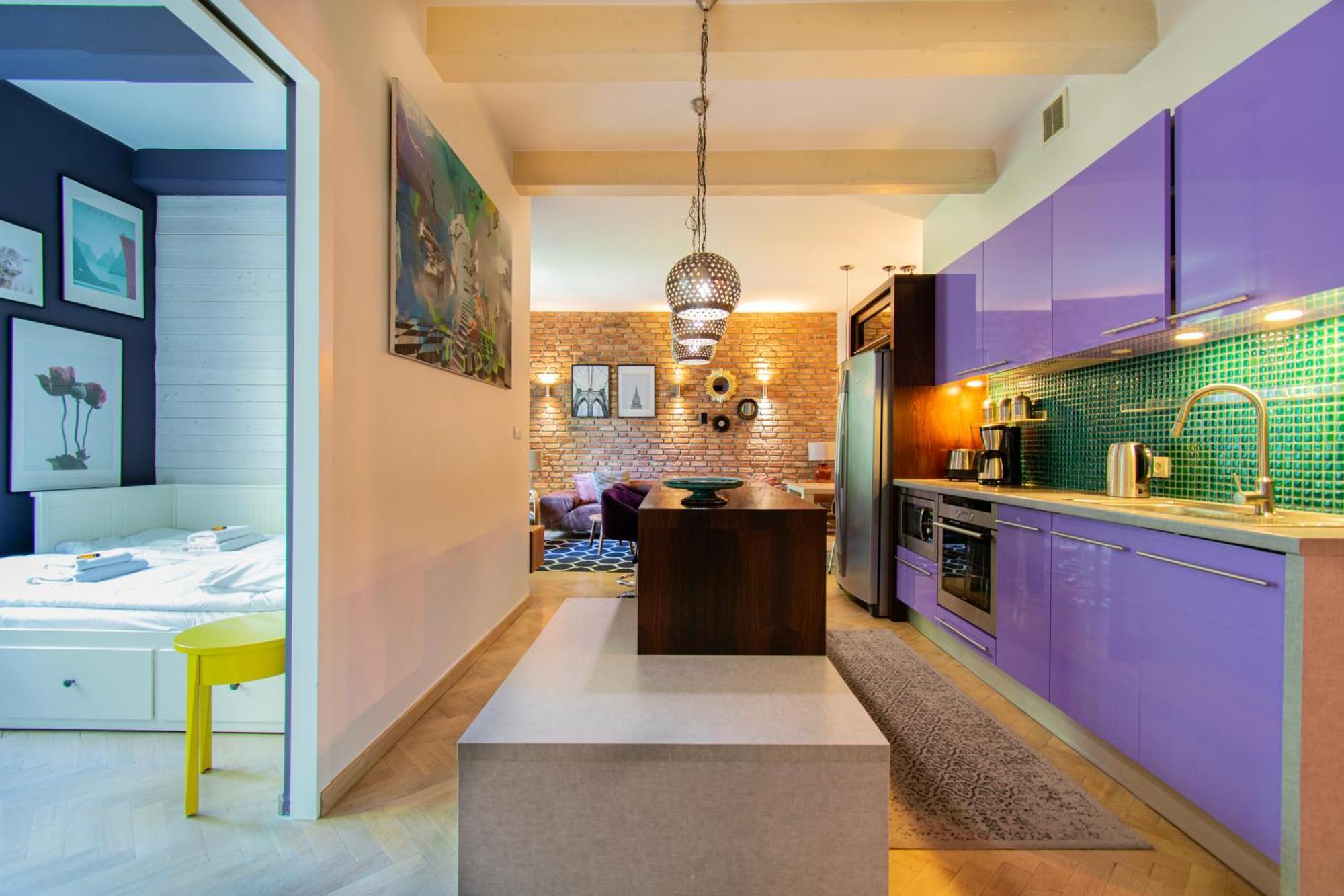 Spacious 3Br Apartment With Ac In Living Room, 2 Balconies Краков Экстерьер фото